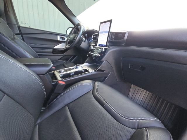 Used 2024 Ford Explorer ST w/ Equipment Group 401A image 23