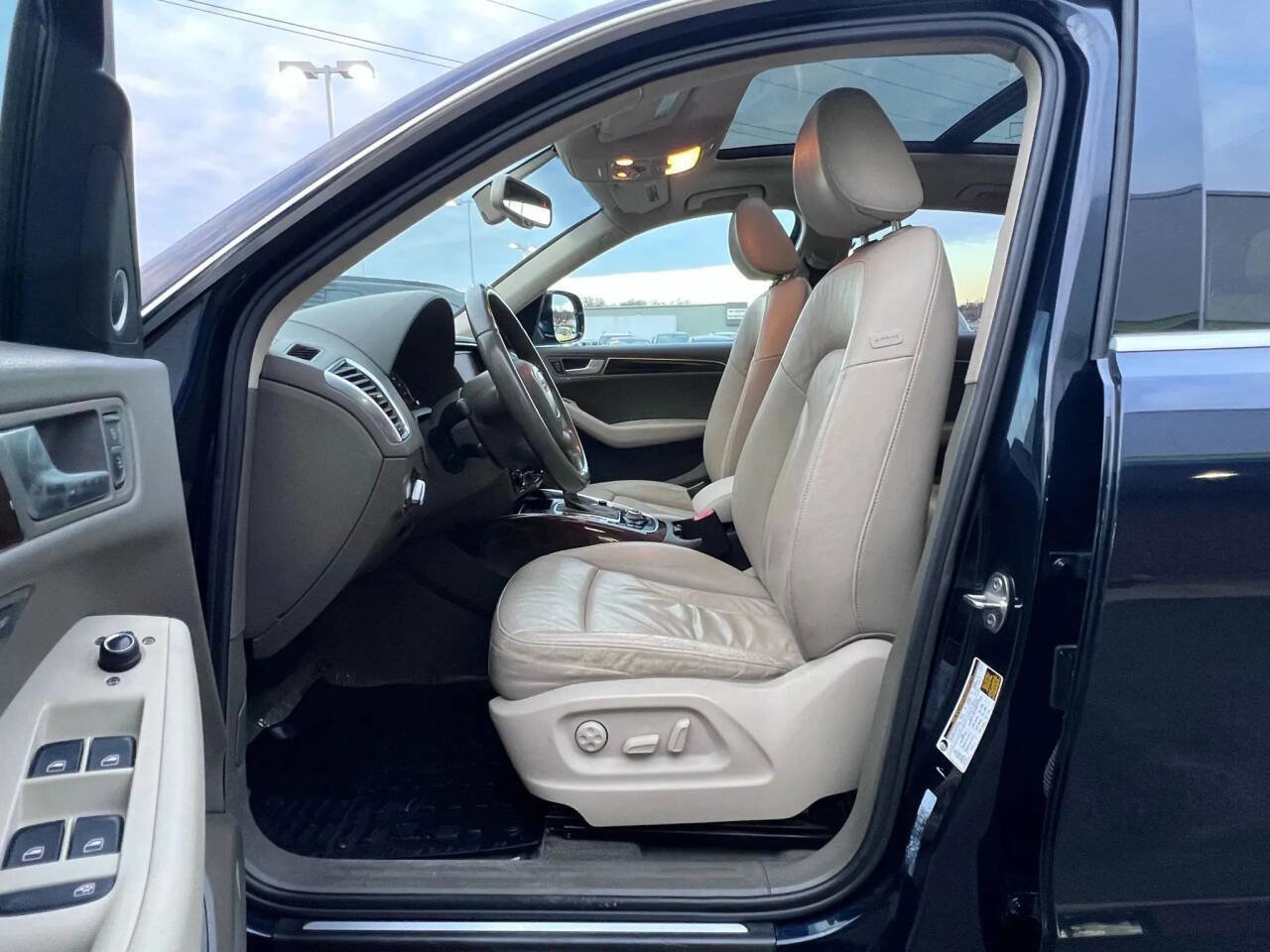 Used 2011 Audi Q5 2.0T Premium Plus image 10