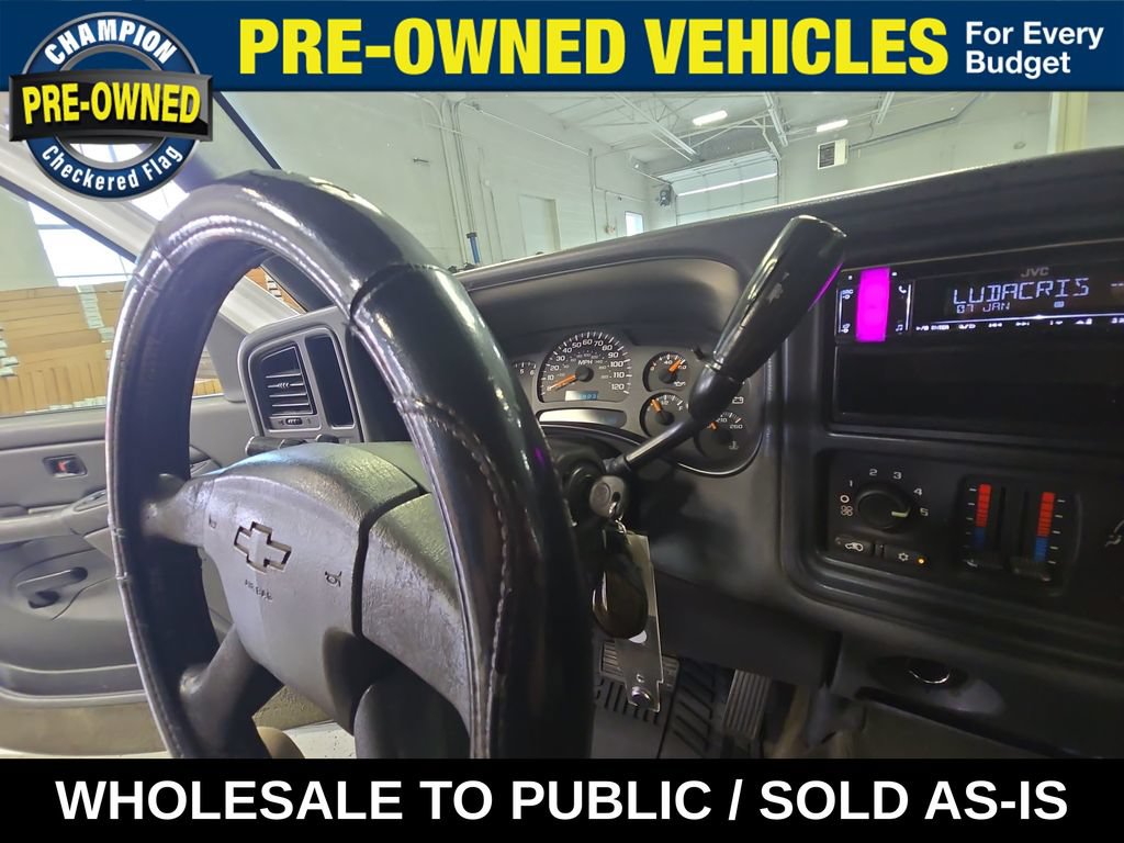 Used 2004 Chevrolet Silverado 1500 LS RWD image 16