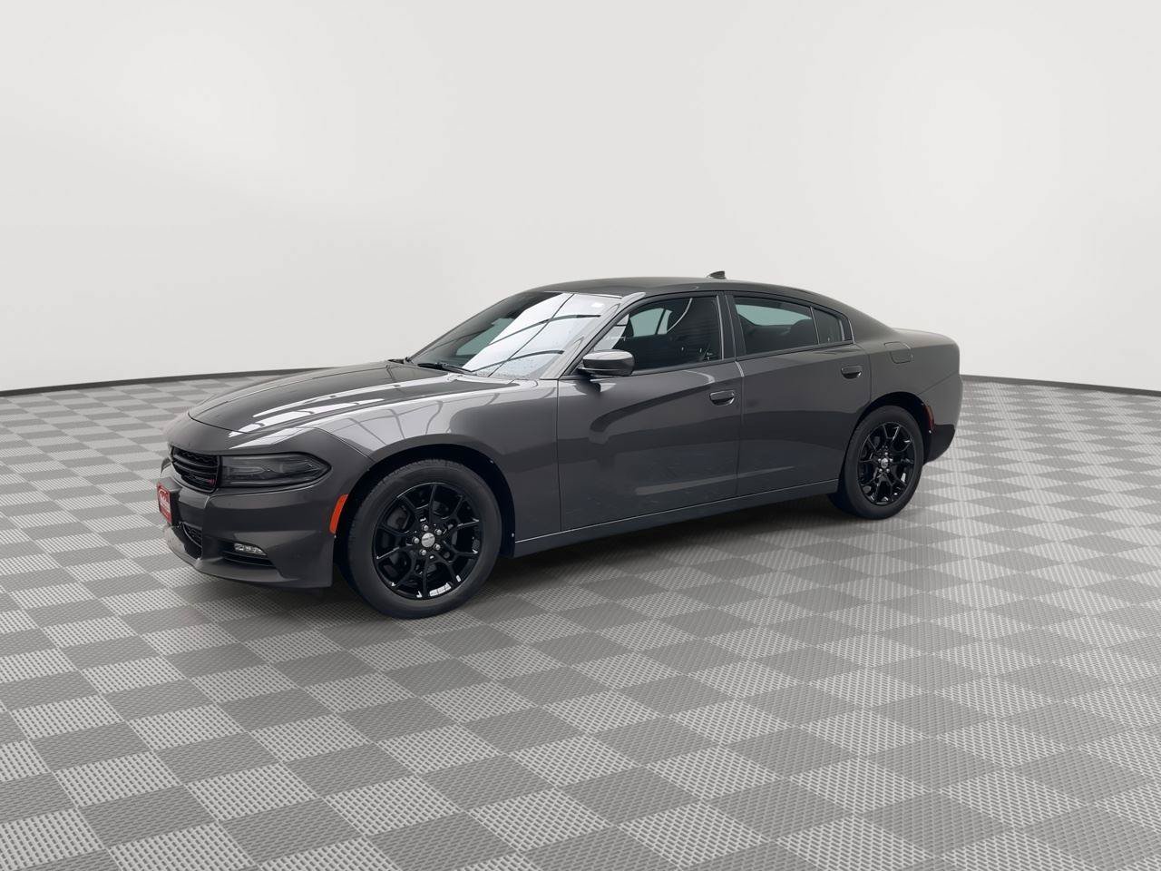 Used 2017 Dodge Charger SXT AWD/4WD image 30