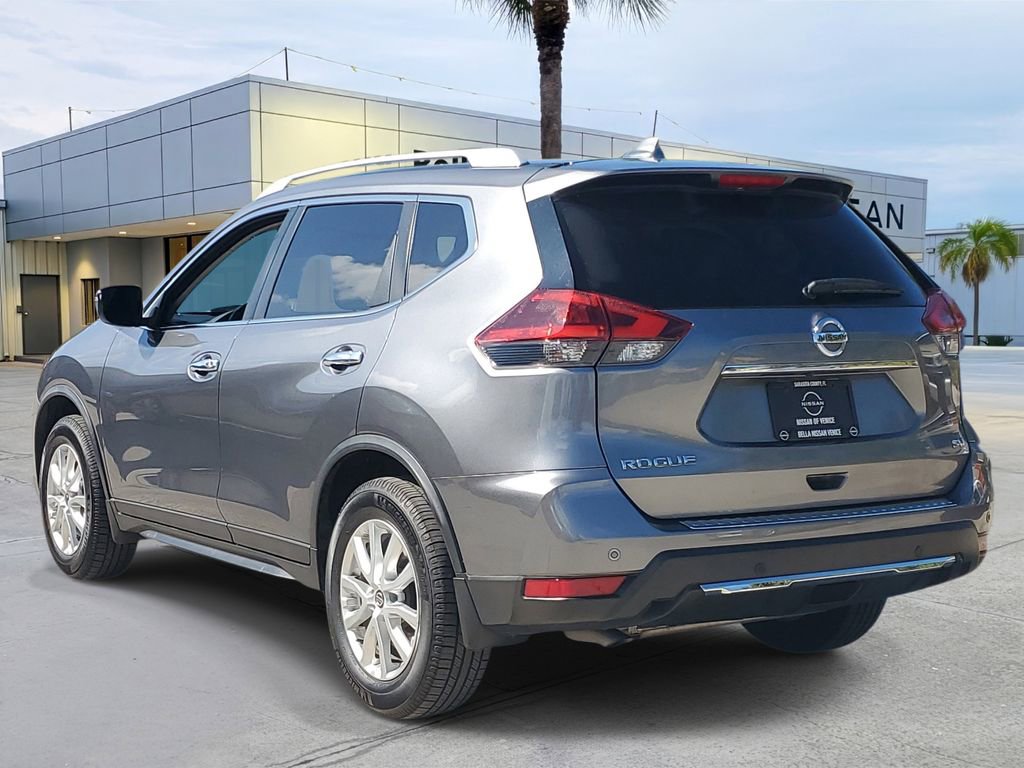 Certified 2020 Nissan Rogue SV FWD image 5