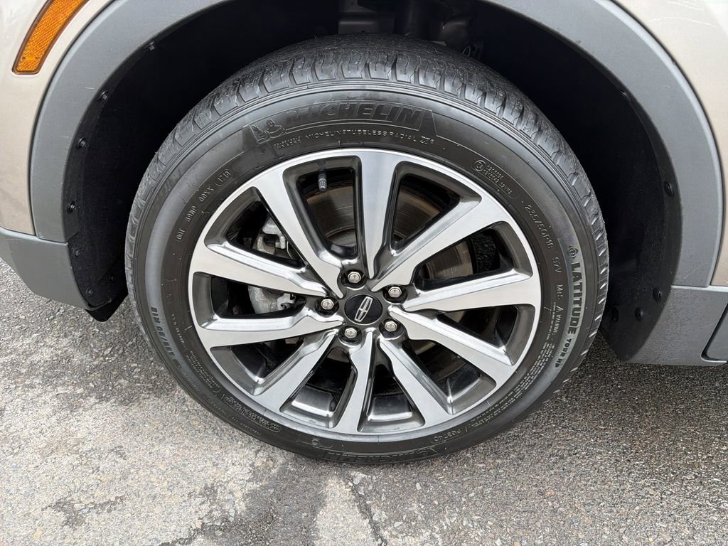 Used 2019 Lincoln MKC Reserve w/ MKC Climate Package image 30