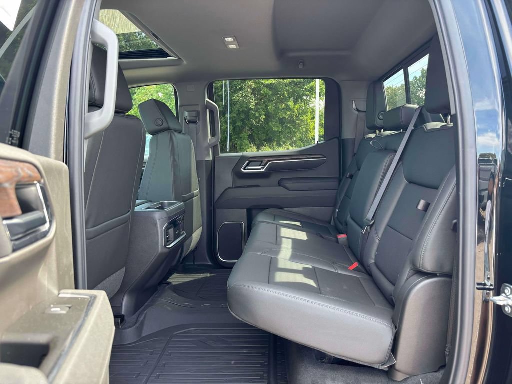 New 2026 GMC Sierra 1500 SLT w/ SLT Premium Plus Package AWD/4WD image 23
