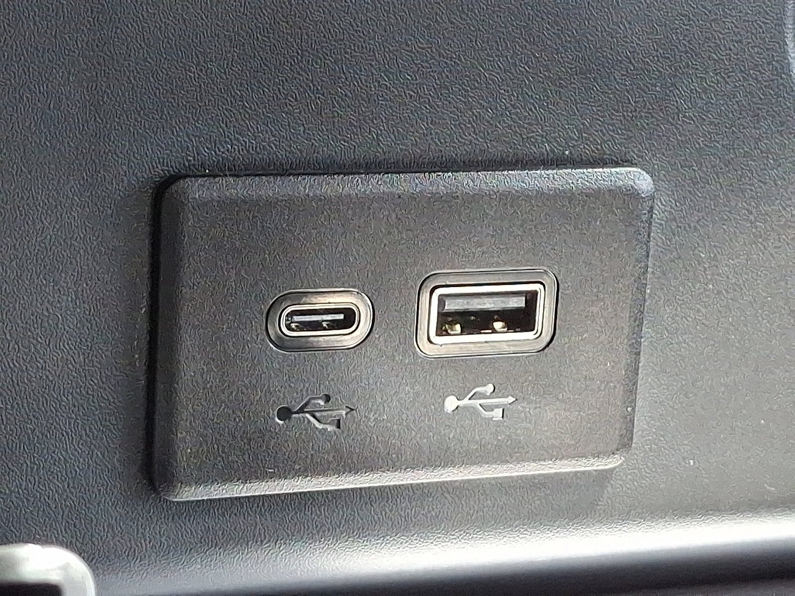 Certified 2024 GMC Sierra 1500 Denali Ultimate image 26