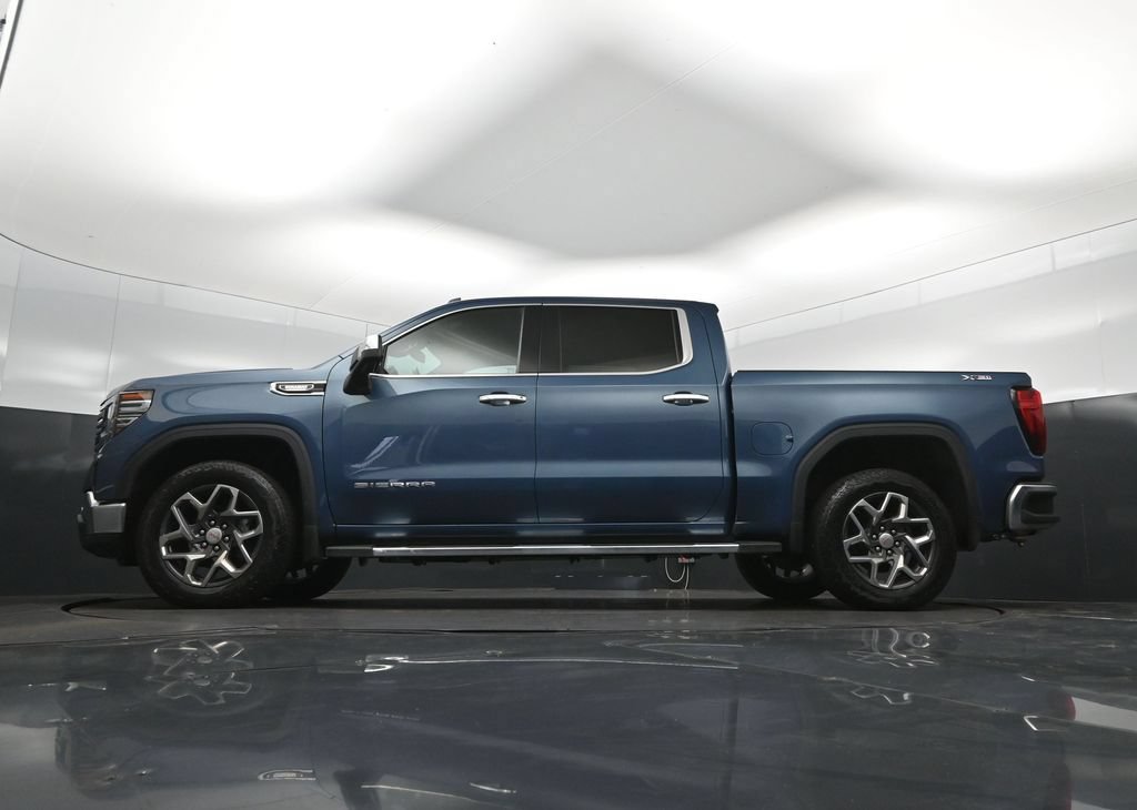 Used 2024 GMC Sierra 1500 SLT AWD/4WD image 40