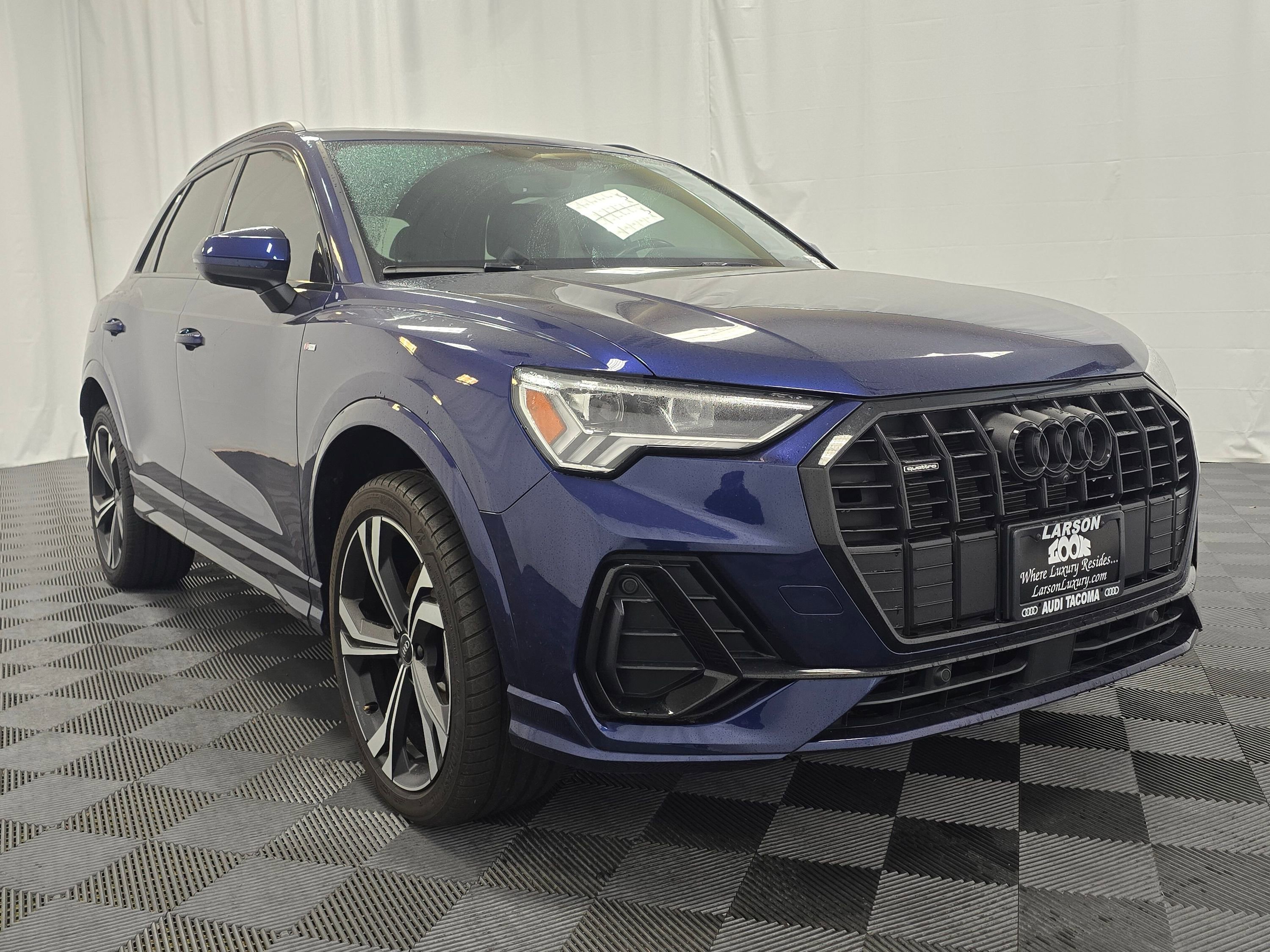 Used 2024 Audi Q3 2.0T Premium Plus image 8