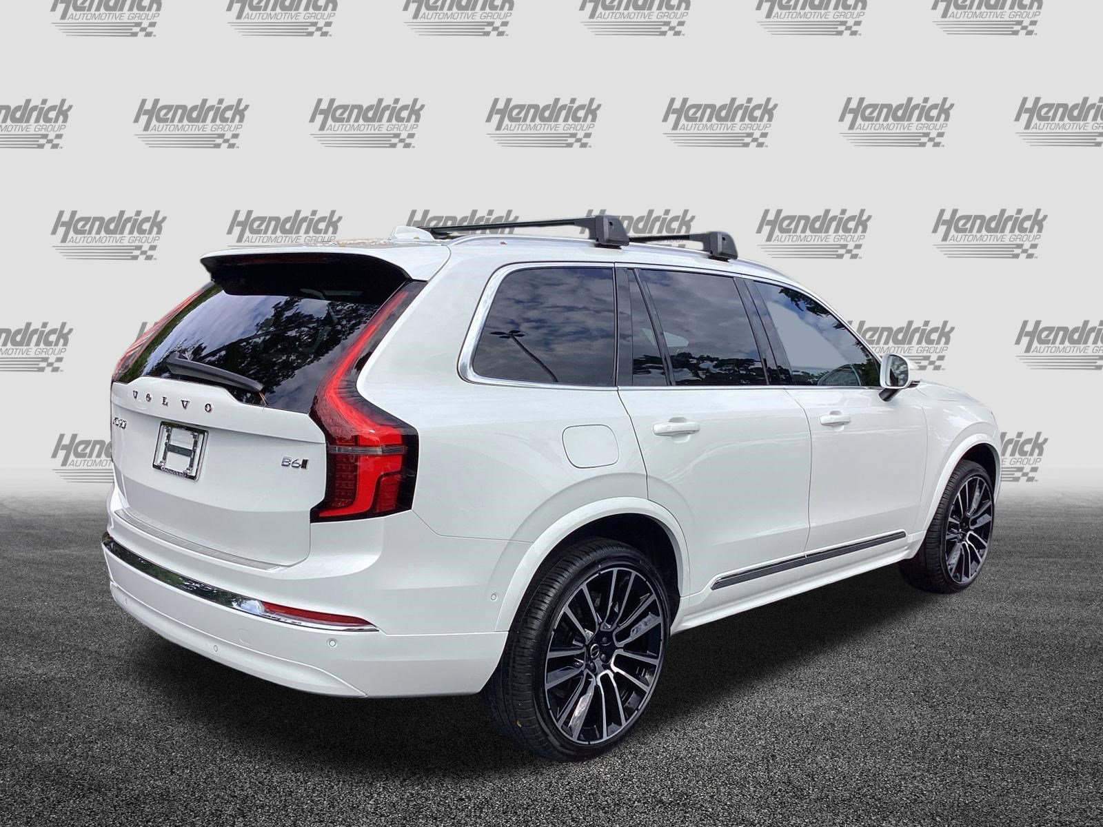 Used 2026 Volvo XC90 B6 Plus w/ Protection Package Premier AWD/4WD image 9
