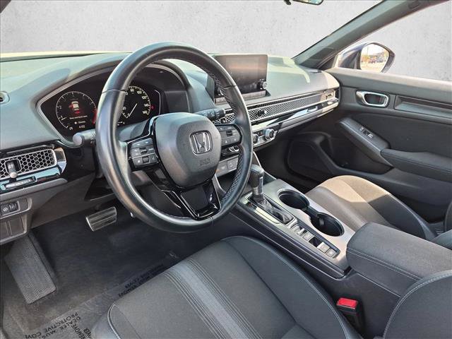 Used 2025 Honda Civic Sport image 12