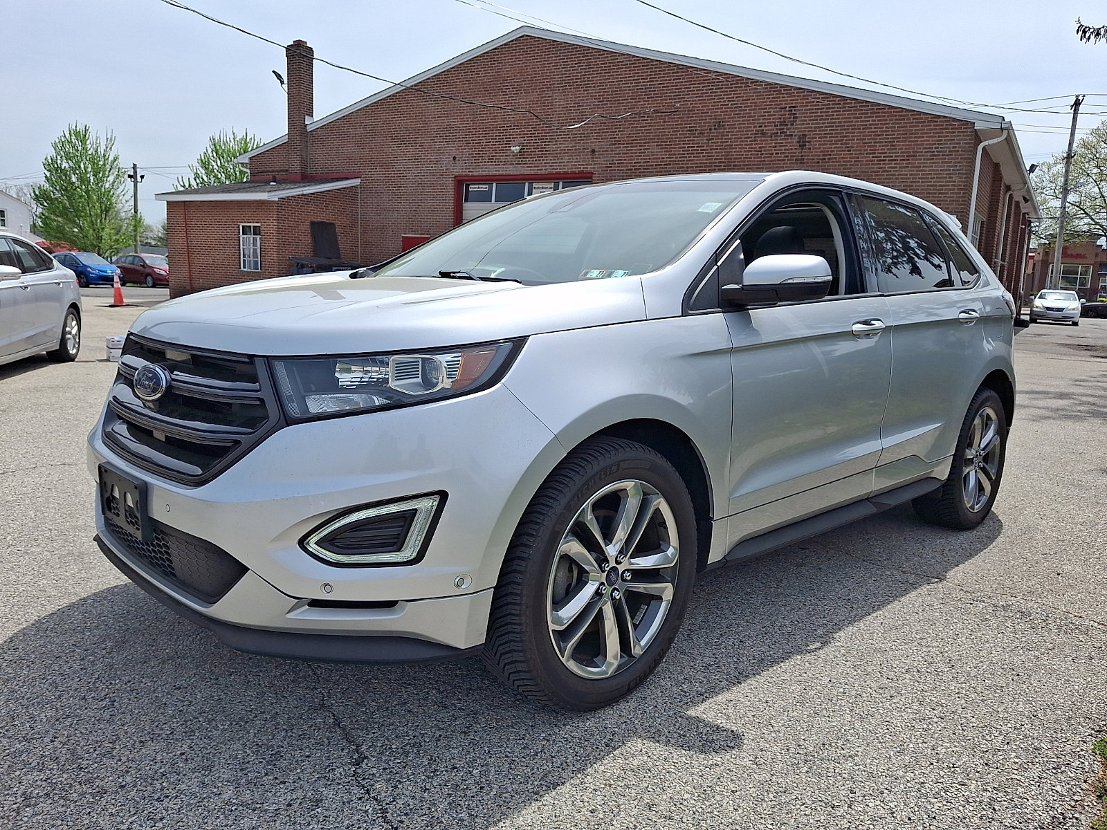 Used 2018 Ford Edge Sport w/ Equipment Group 401A AWD/4WD image 3