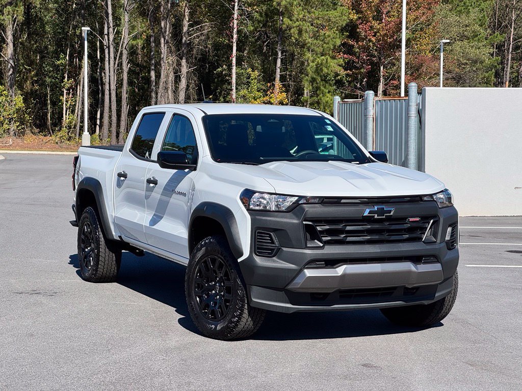 Used 2024 Chevrolet Colorado Trail Boss w/ Advanced Trailering Package