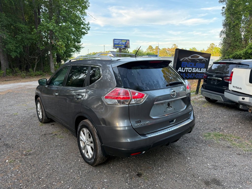 Used 2014 Nissan Rogue SV FWD image 4
