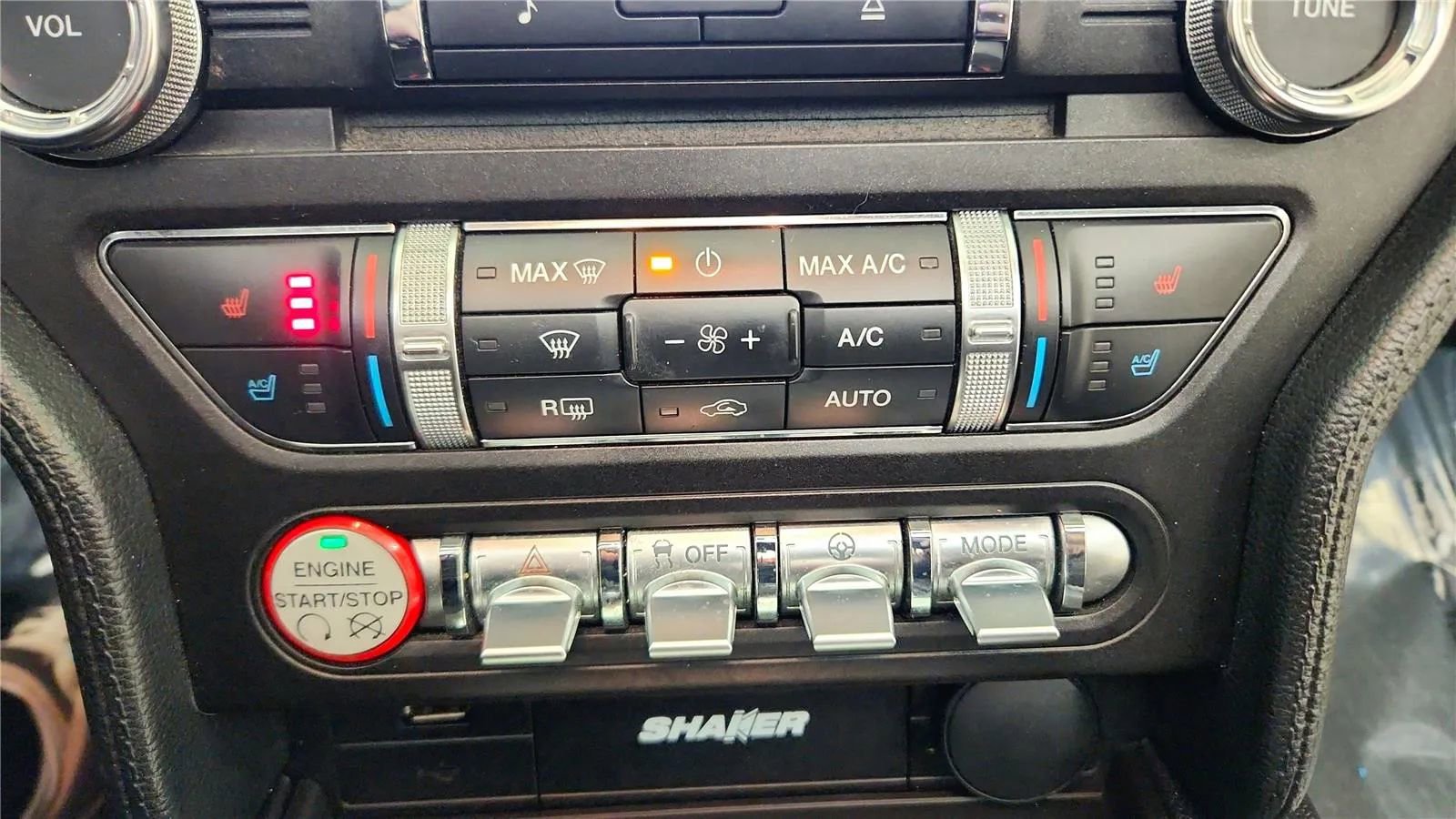 Used 2016 Ford Mustang GT Premium image 30