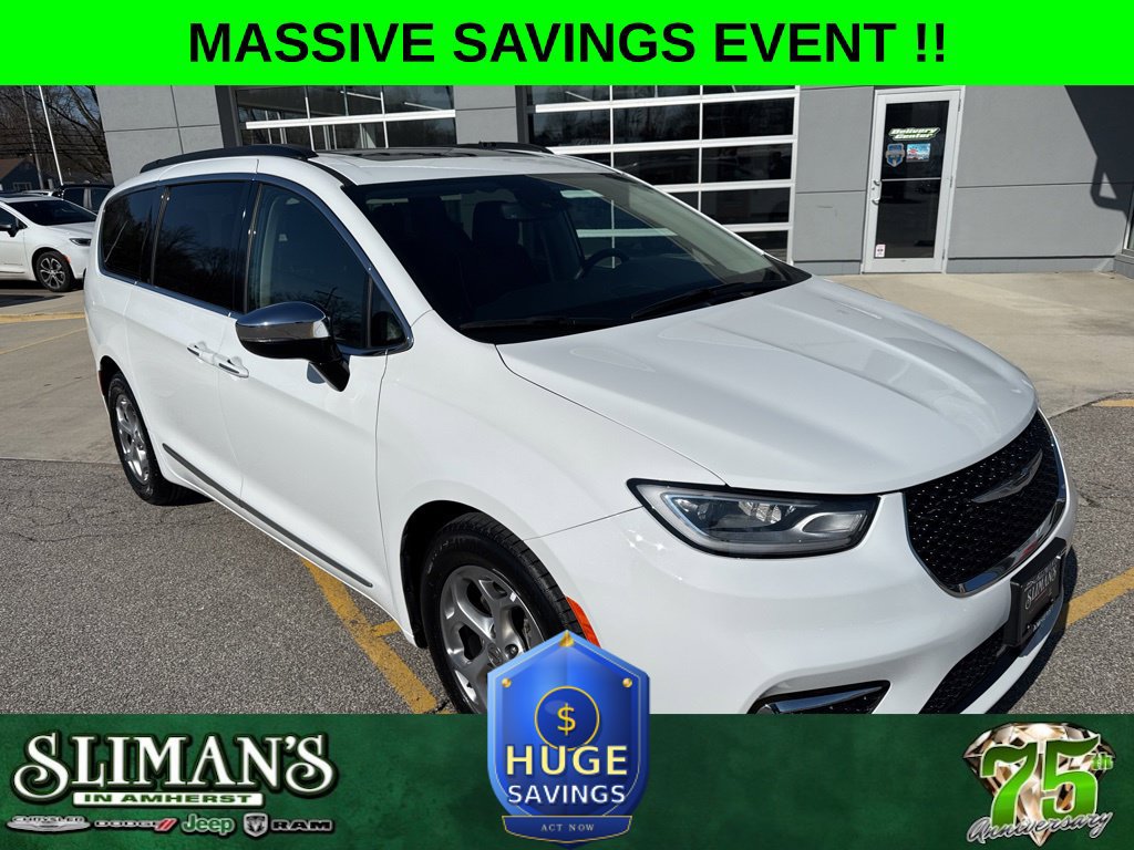 Used 2023 Chrysler Pacifica Limited