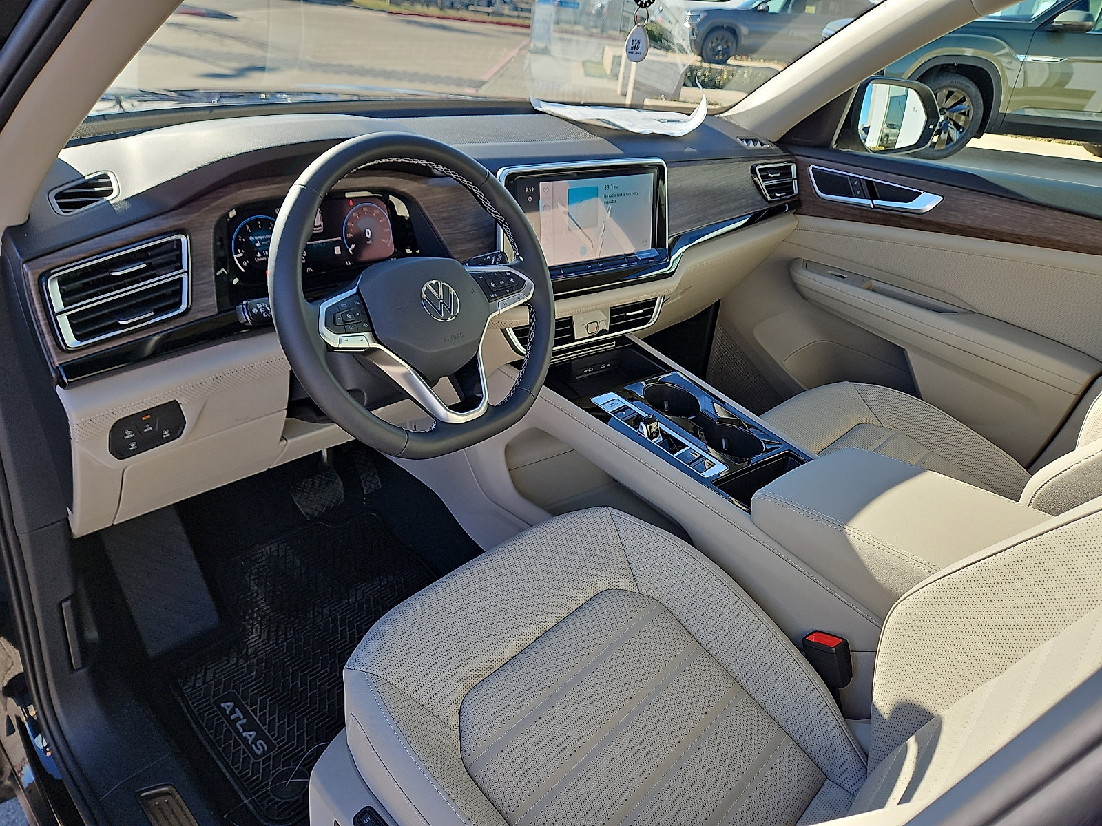 New 2026 Volkswagen Atlas SEL image 13