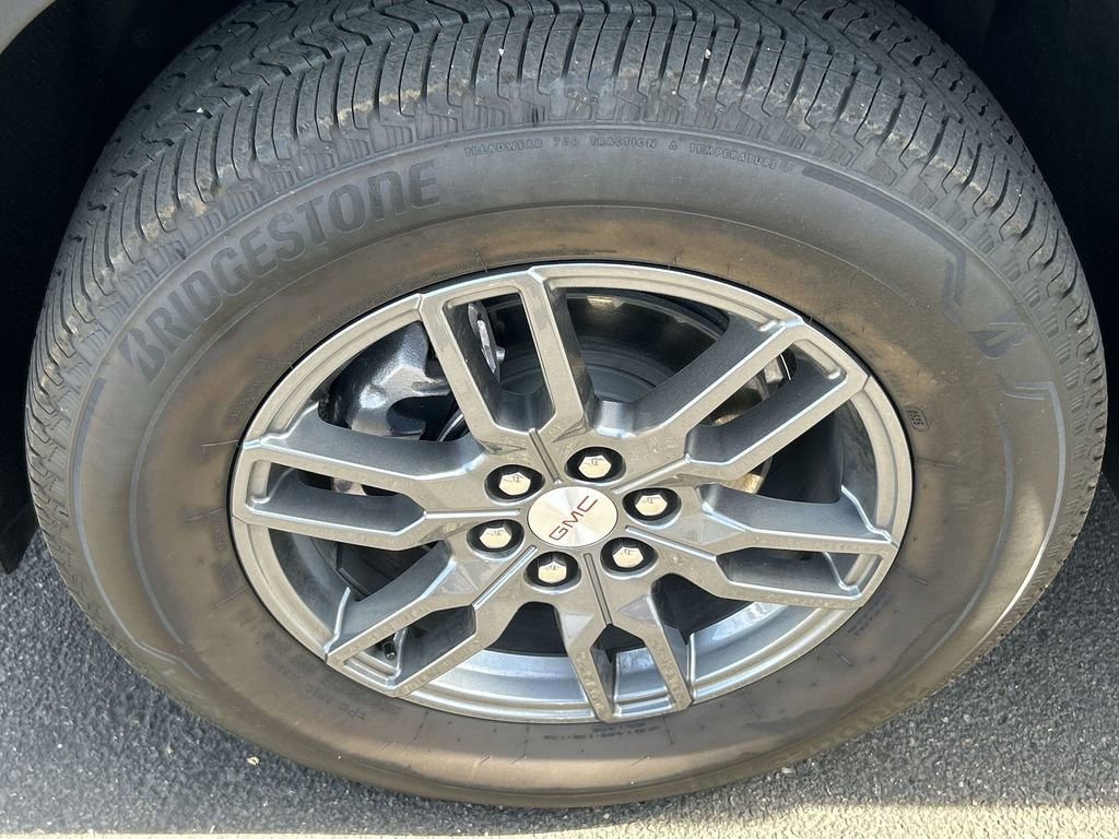 New 2025 GMC Acadia Elevation image 33