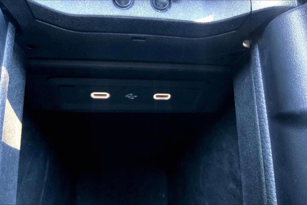 Used 2024 Mercedes-Benz GLA 35 AMG 4MATIC image 35