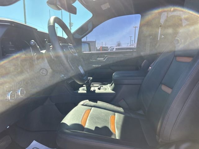 Used 2024 GMC Sierra 1500 AT4 w/ AT4 Premium Package image 15