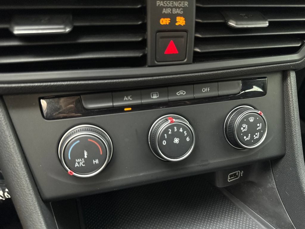 Used 2019 Volkswagen Jetta S w/ Driver Assistance Package FWD image 65