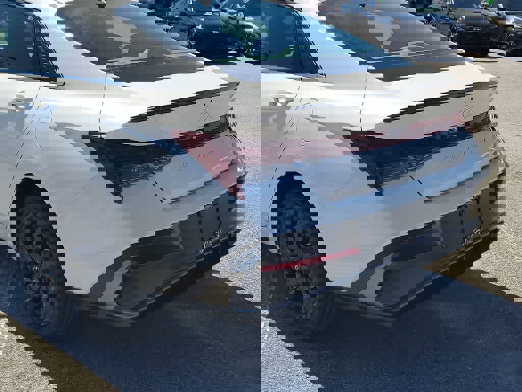 New 2026 Hyundai Elantra SEL Sport Premium image 7