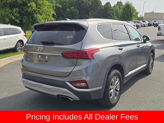Used 2019 Hyundai Santa Fe SE AWD/4WD image 2
