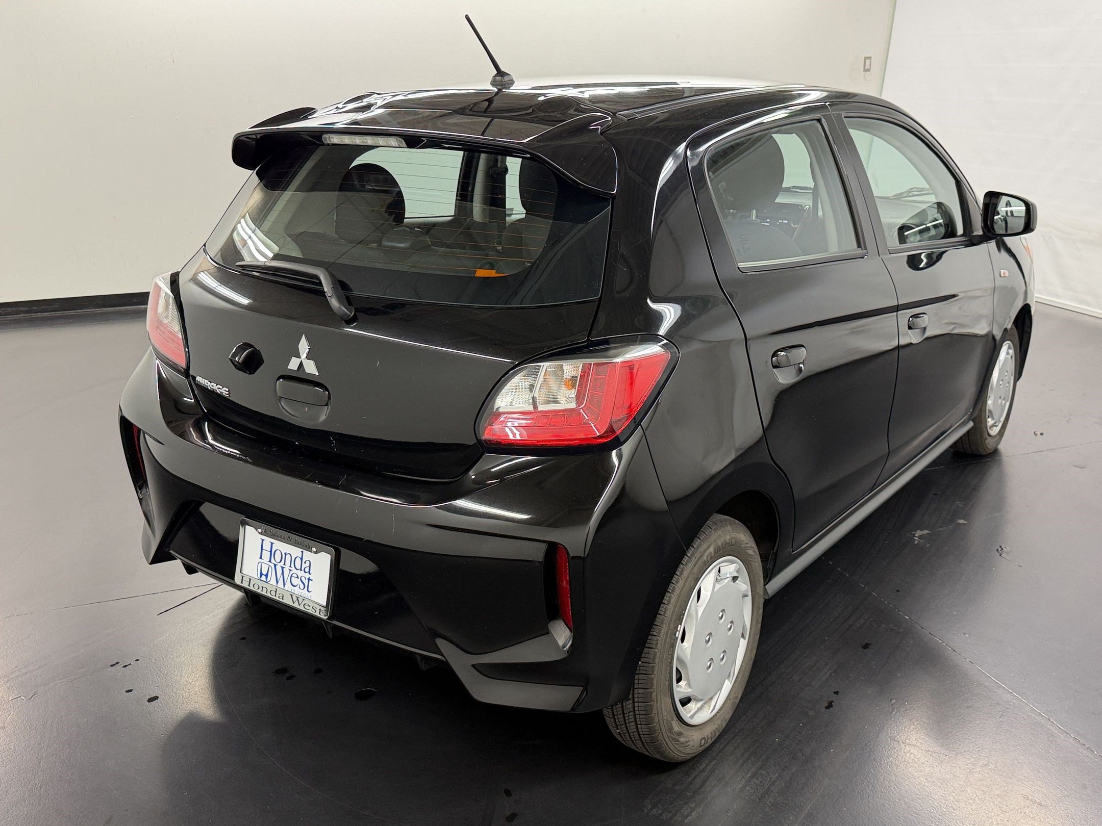 Used 2024 Mitsubishi Mirage ES FWD image 9