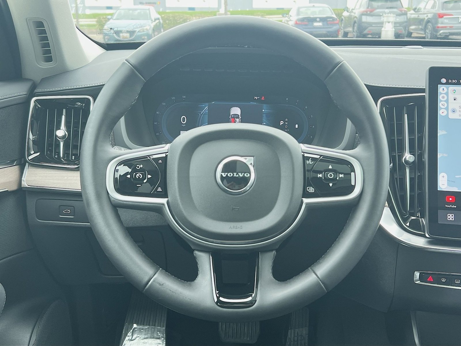 Used 2025 Volvo XC90 B6 Plus AWD/4WD image 24