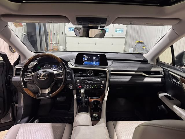 Used 2021 Lexus RX 350L Premium w/ Premium Package AWD/4WD image 18
