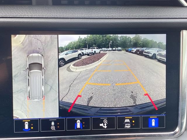 Used 2023 GMC Yukon Denali AWD/4WD image 14