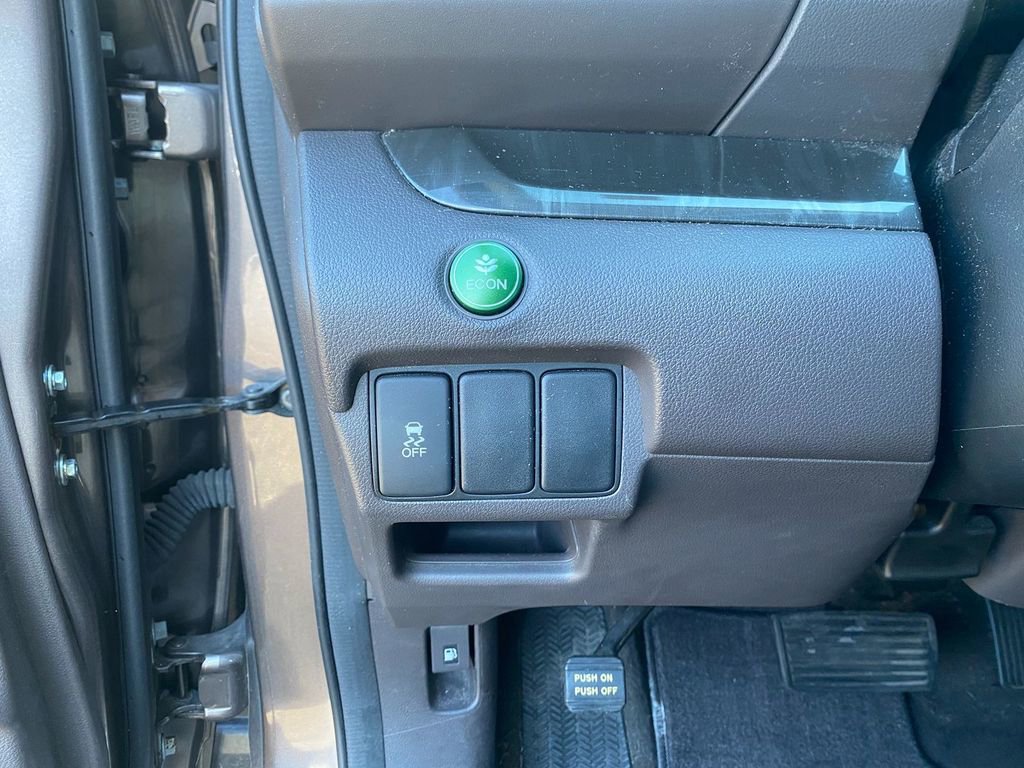 Used 2013 Honda CR-V EX-L image 14