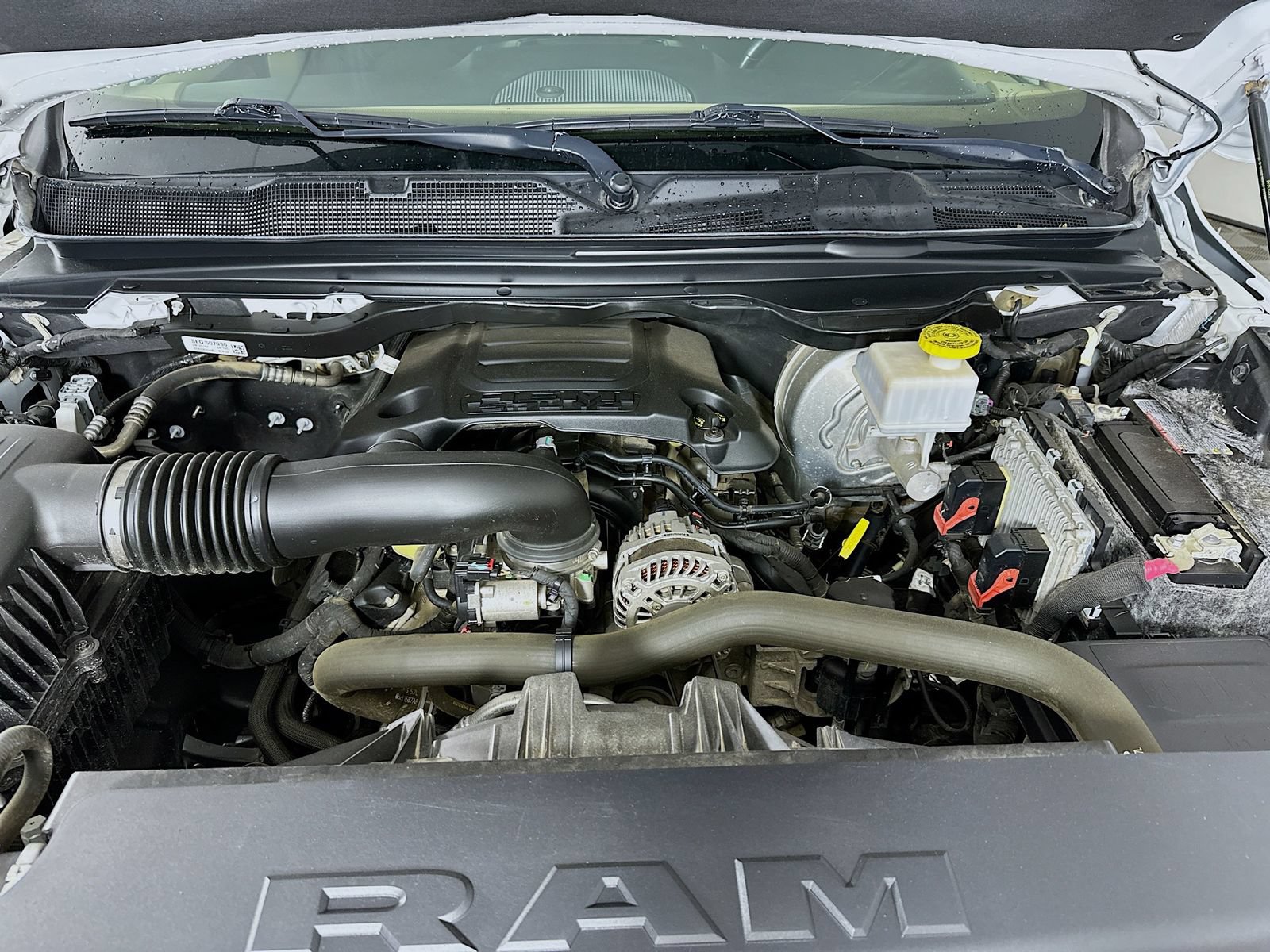 Used 2020 RAM 1500 Big Horn AWD/4WD image 32