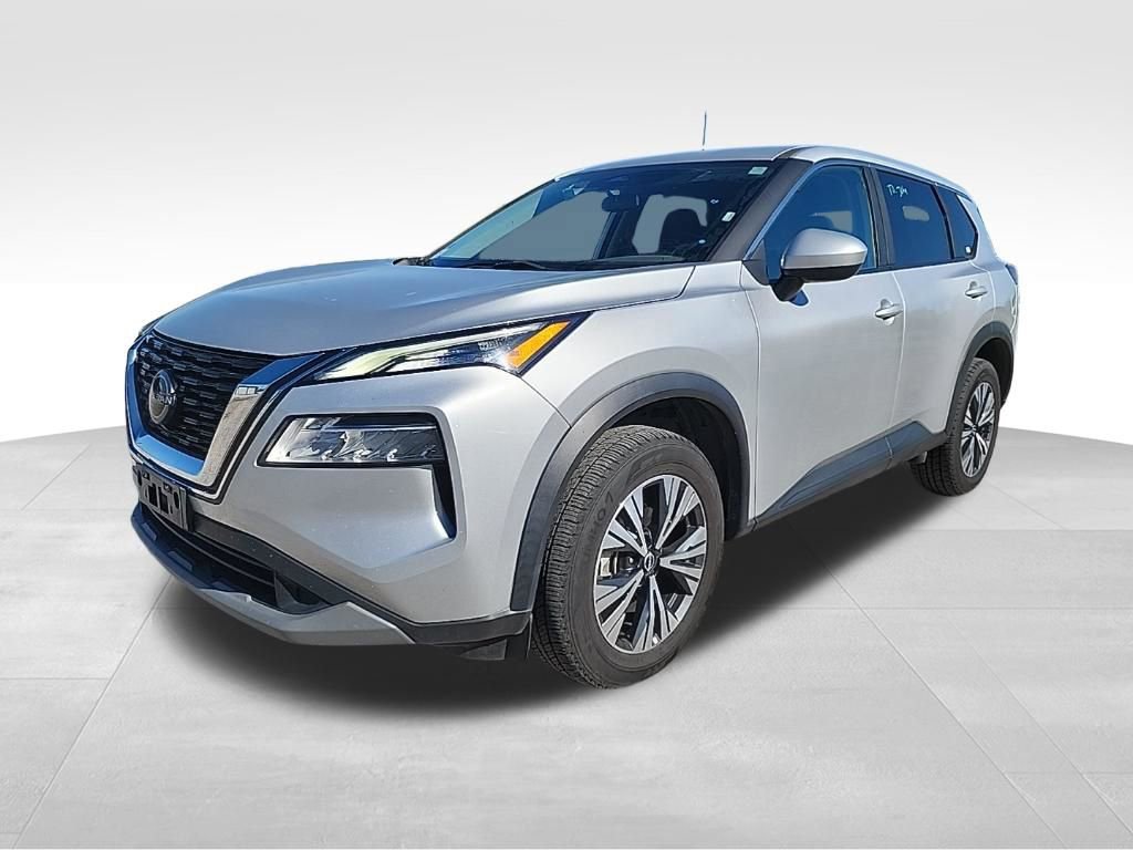 Used 2023 Nissan Rogue SV image 3
