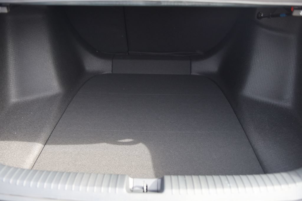 New 2026 Honda Accord SE image 9