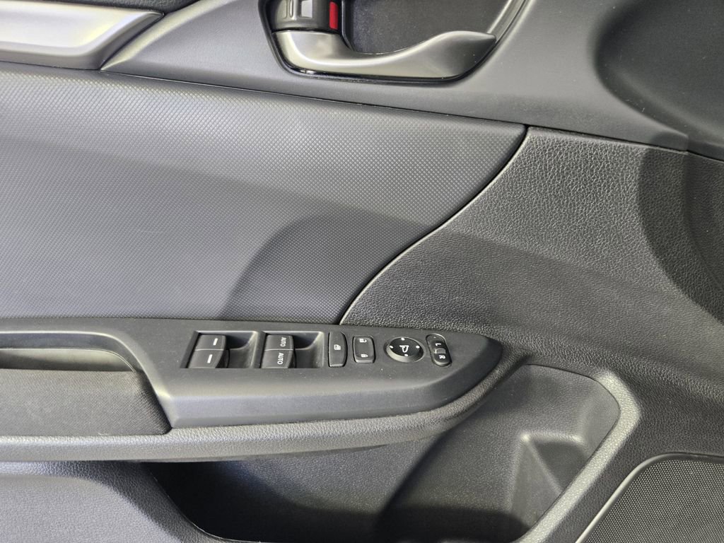 Used 2018 Honda Civic Sport image 24