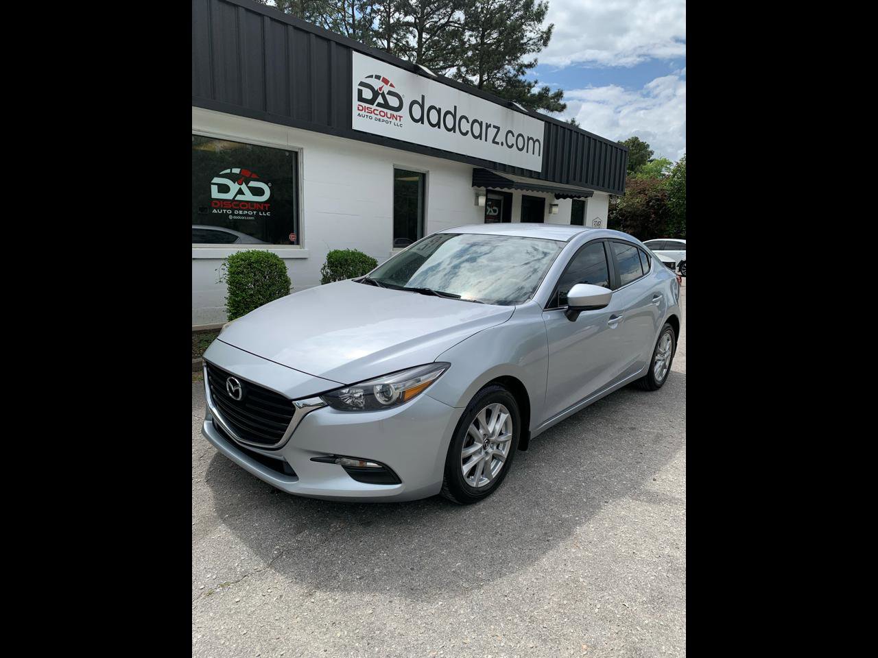 Used 2017 MAZDA MAZDA3 Sport w/ Preferred Equipment Package image 1