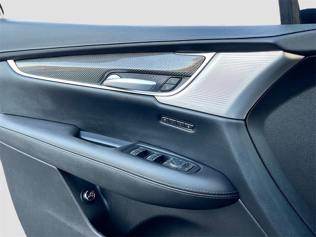 Used 2023 Cadillac XT5 Sportv image 18