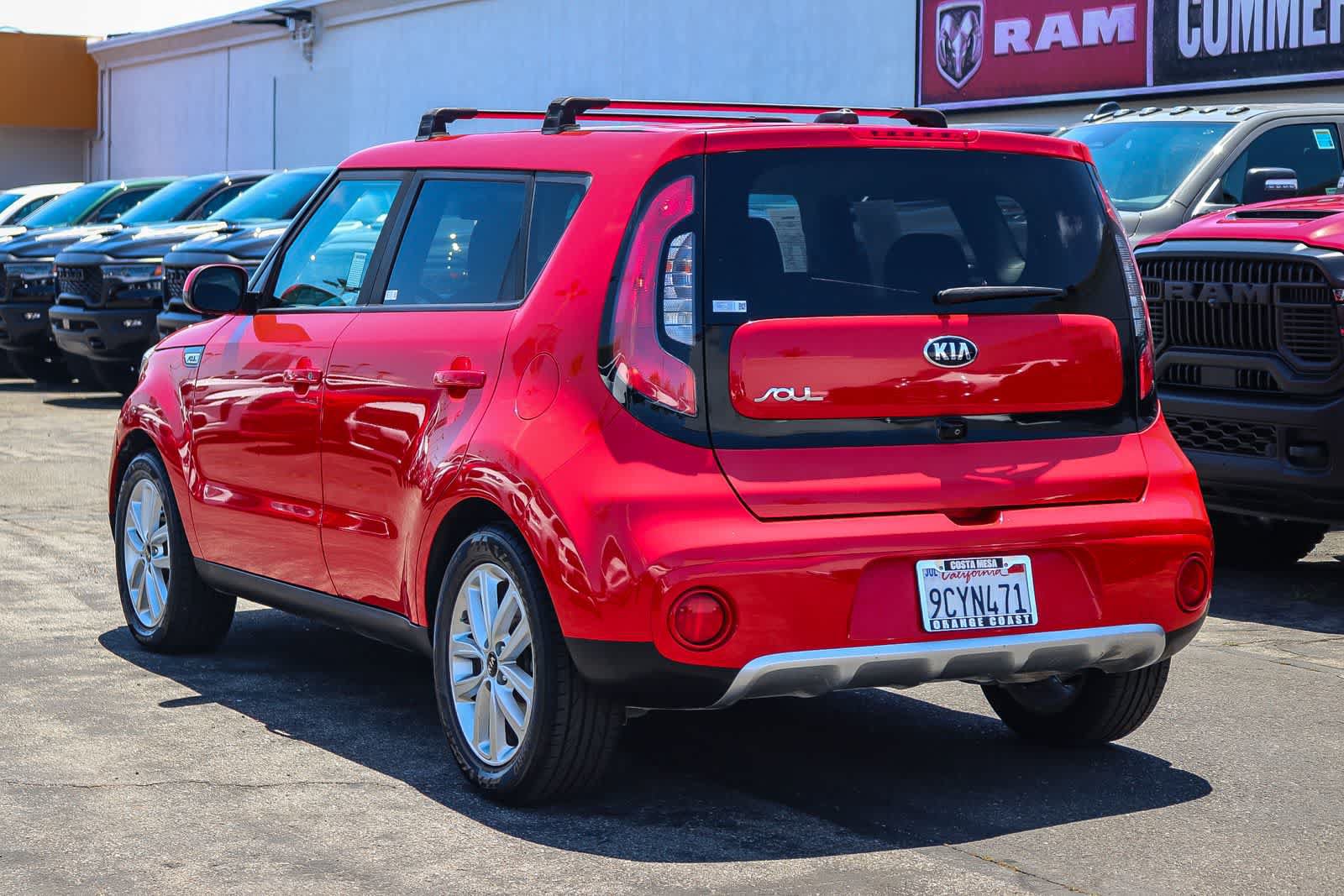 Used 2018 Kia Soul + FWD image 5