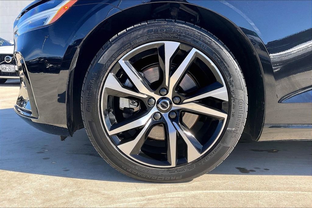 Certified 2024 Volvo S60 B5 Core image 11