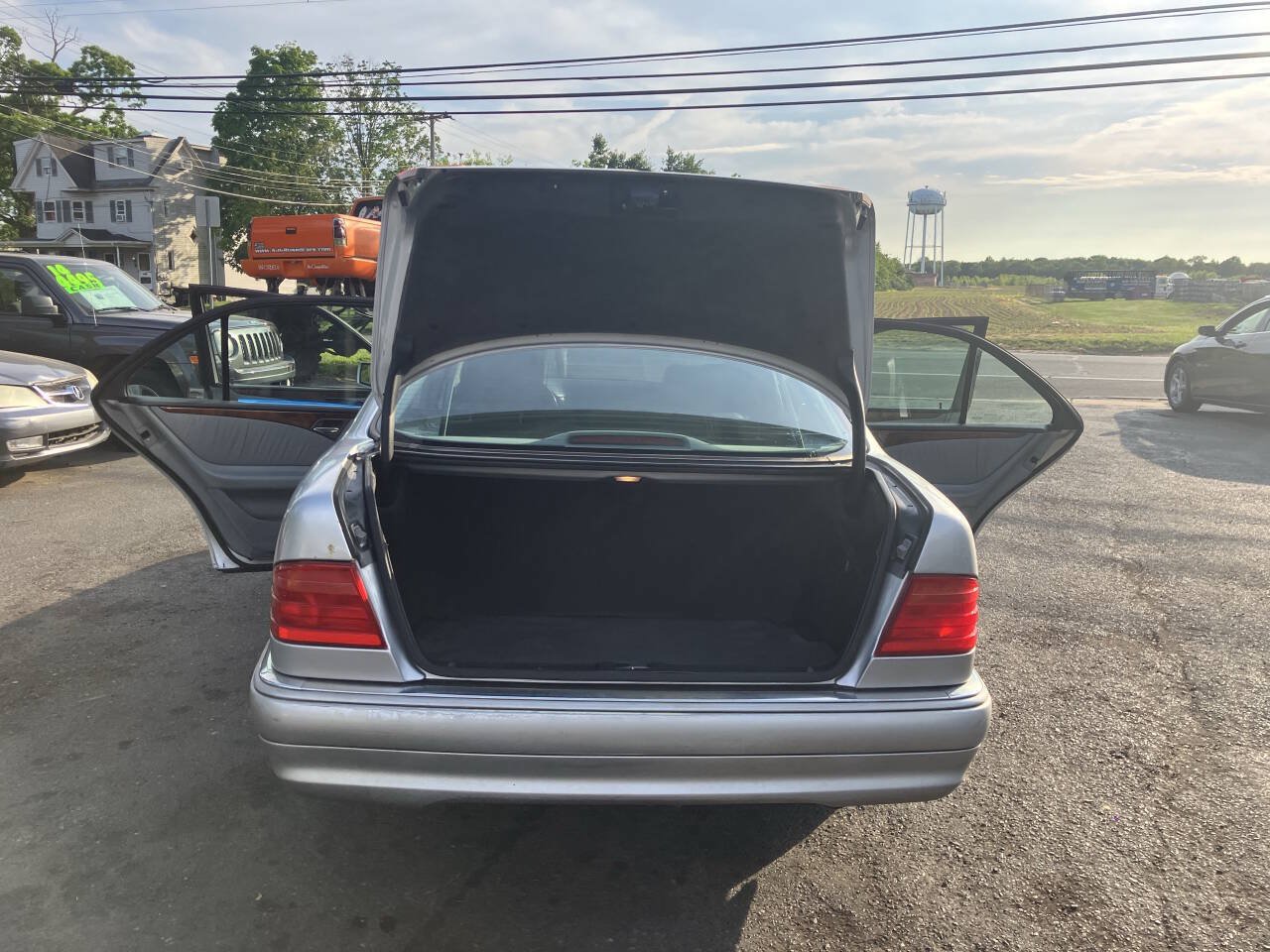 Used 1999 Mercedes-Benz E 430 Sedan image 32