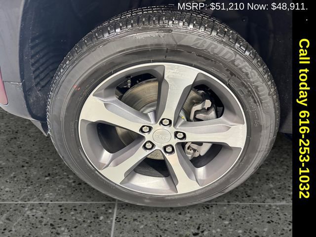 New 2026 Jeep Grand Cherokee L Limited image 25