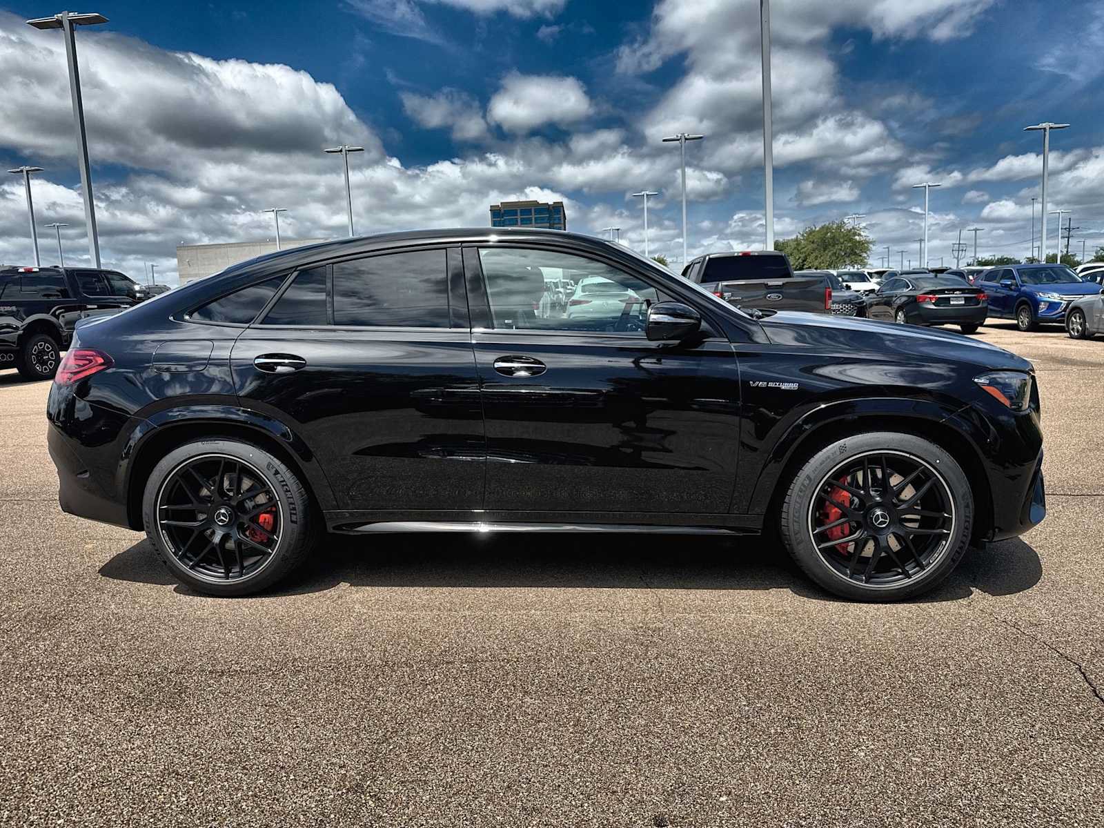 New 2026 Mercedes-Benz GLE 63 AMG S image 10