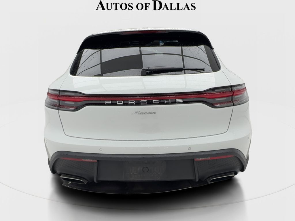 Used 2023 Porsche Macan Turbo AWD/4WD image 9