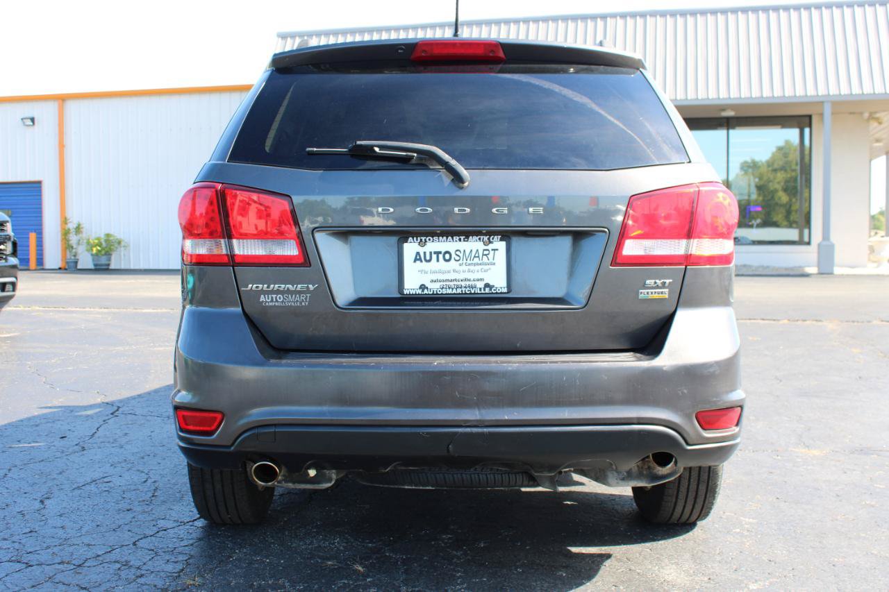 Used 2016 Dodge Journey SXT w/ Comfort/Convenience Group FWD image 5