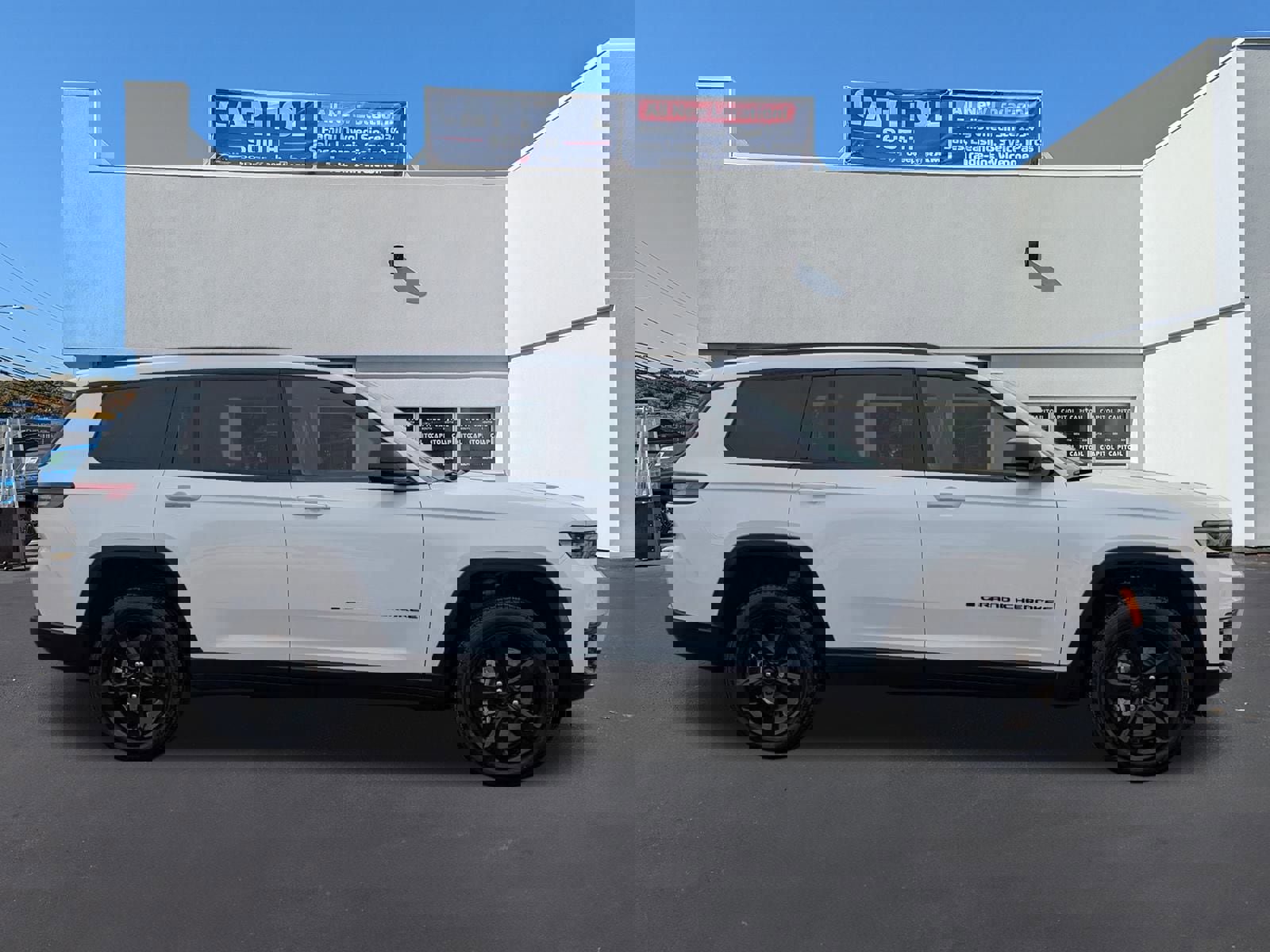 New 2025 Jeep Grand Cherokee L Limited w/ Black Appearance Package image 2