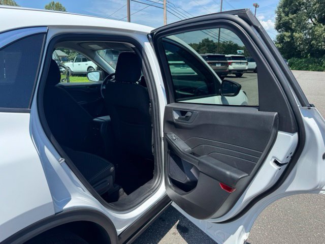 Used 2024 Ford Escape Active AWD/4WD image 15