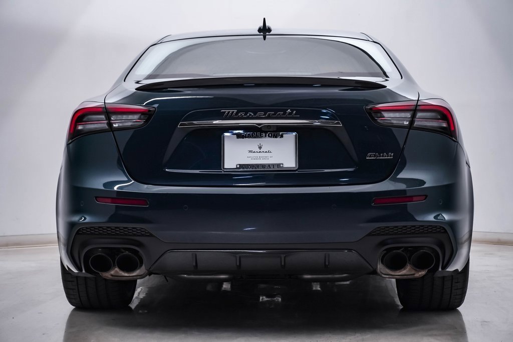 Used 2024 Maserati Ghibli Trofeo image 8