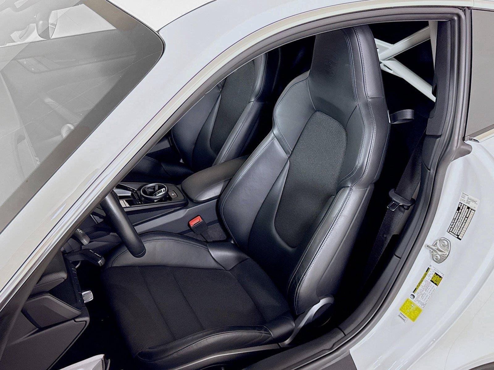 Used 2022 Porsche 911 GT3 RWD image 13