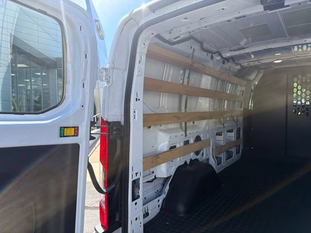 Used 2025 Ford Transit 250 Low Roof w/ Exterior Upgrade Package RWD image 24