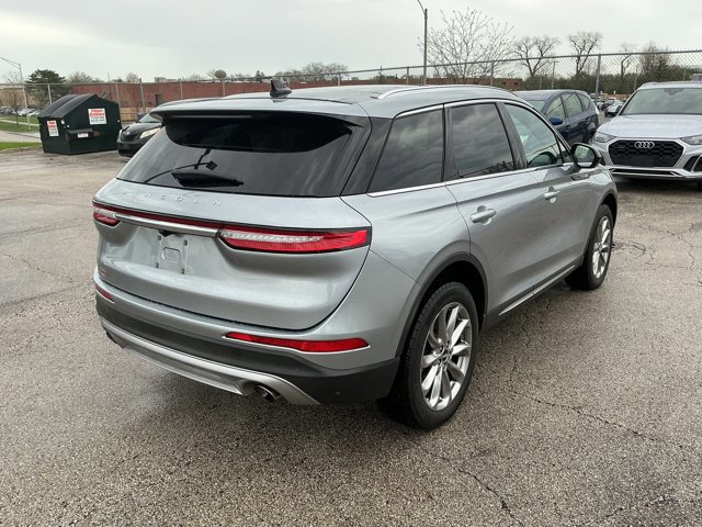 Used 2022 Lincoln Corsair AWD w/ Premium Package image 5