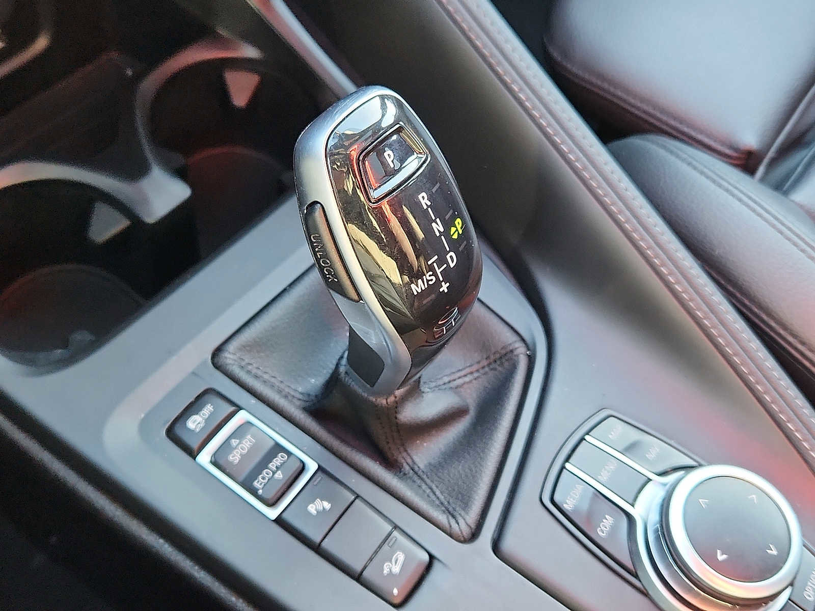 Used 2023 BMW X2 xDrive28i image 14