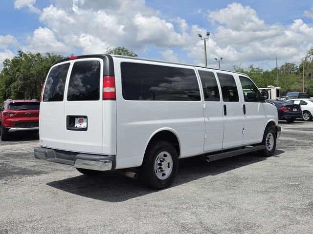 Used 2016 Chevrolet Express 3500 LT w/ LT Preferred Equipment Group RWD image 5